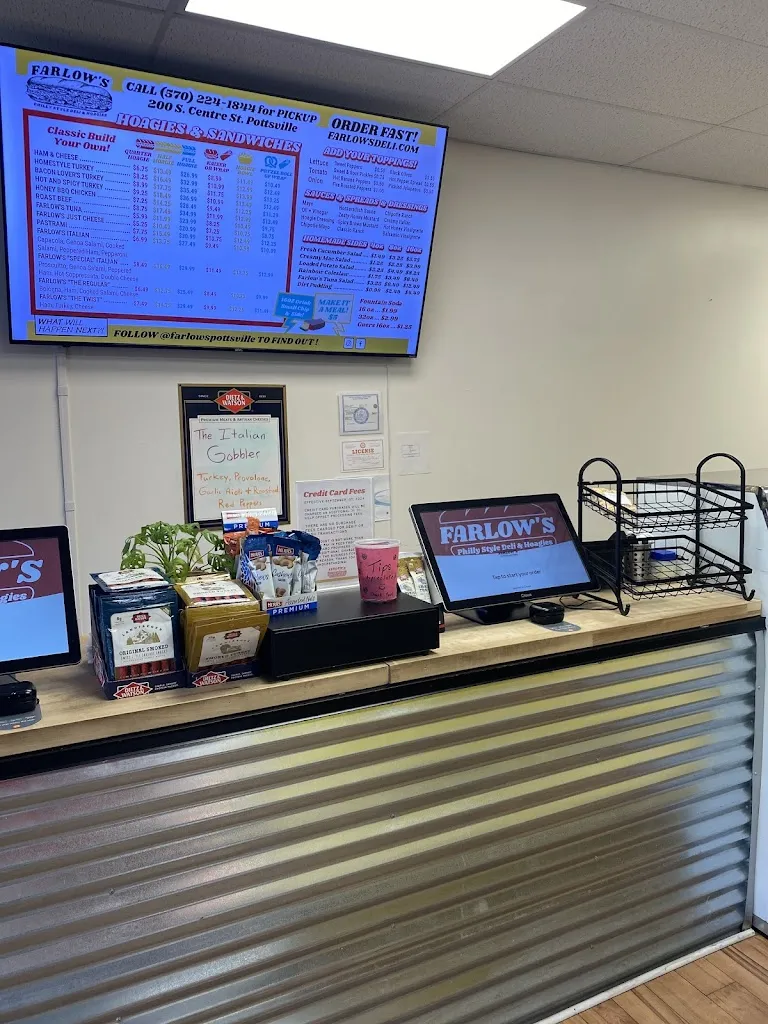 West Foglia_Farlows Deli & Hoagies_Pottsville, PA_review