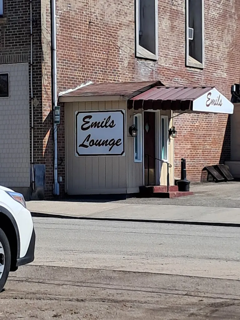 Emil's Lounge restaurant in Rankin, PA