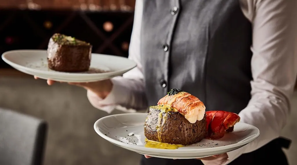 Fleming’s Prime Steakhouse & Wine Bar_Radnor, PA_slider_image_3