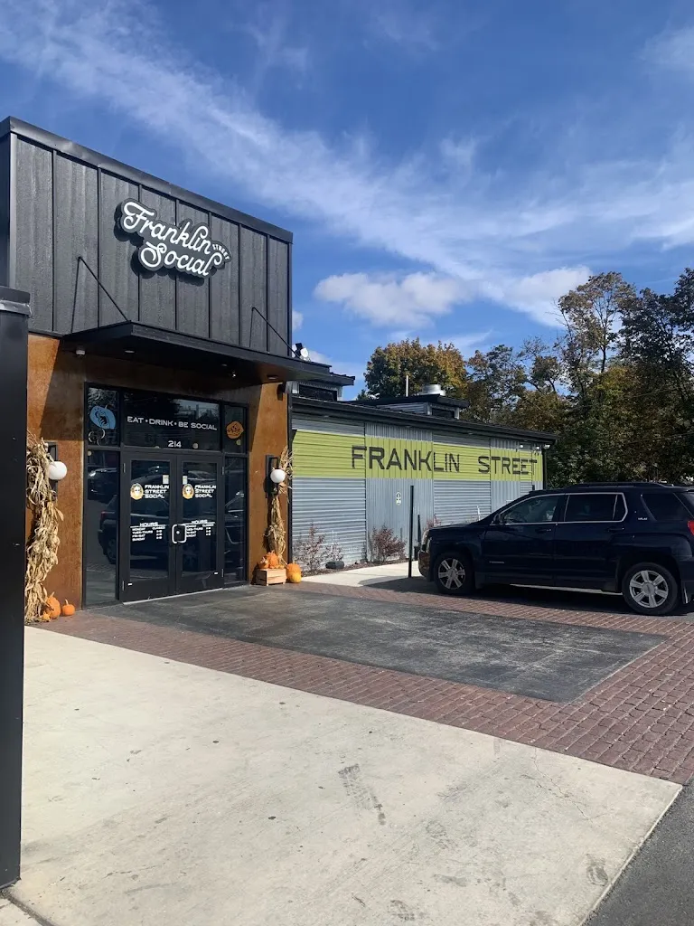 Tina_Franklin Street Social_Red Lion, PA_recensione