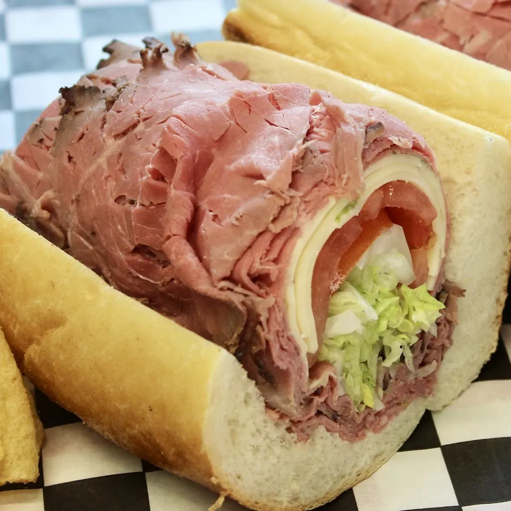 Hefty Lefty’s Hoagies and Grinders at Franklin Street Social ristorante a Red Lion, PA