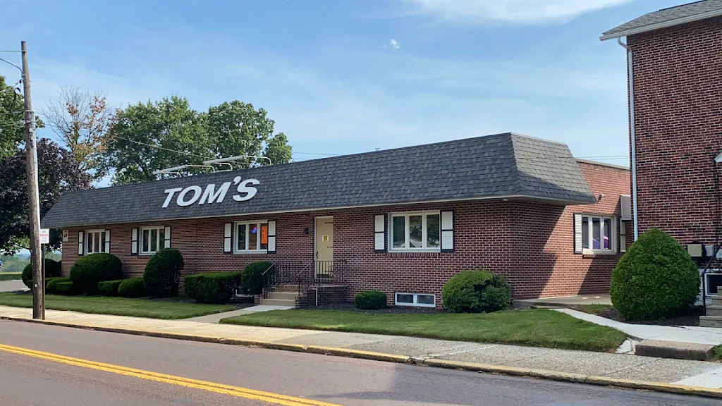 Tom's Bar & Grille restaurante en Royersford, PA