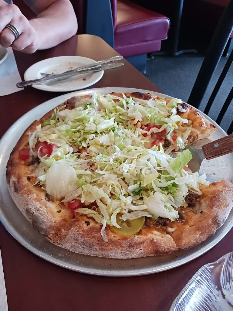 Missy Dow_Pizza Roma_Cheswick, PA_review
