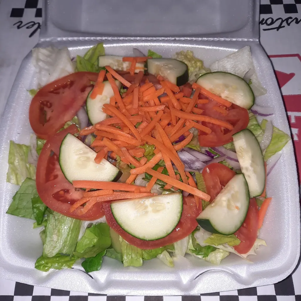 autumn ayer_Giorgio's Pizza Restaurant_St Clair, PA_review