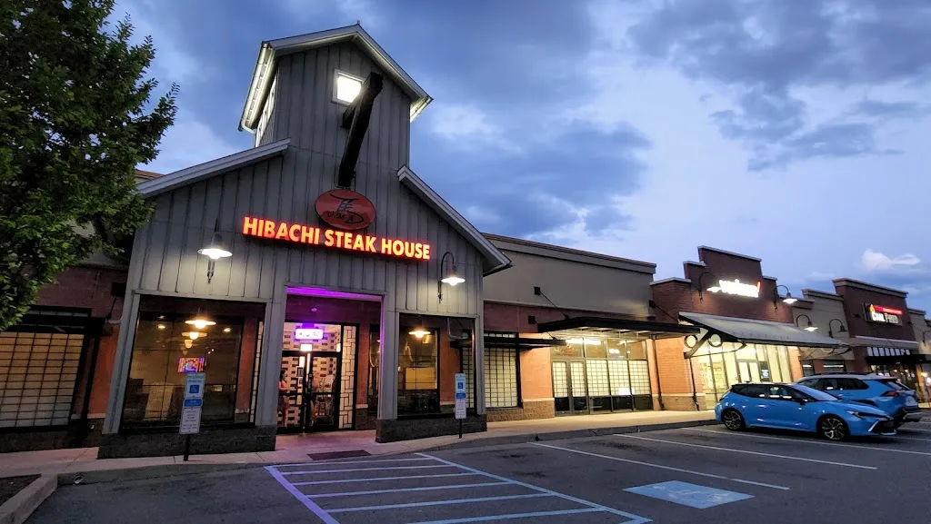Uma Japanese Hibachi Steak House restaurant in St Clair, PA