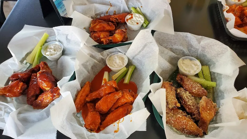 Ron's Crooked Hill Tavern_Pottstown, PA_slider_imagen_2