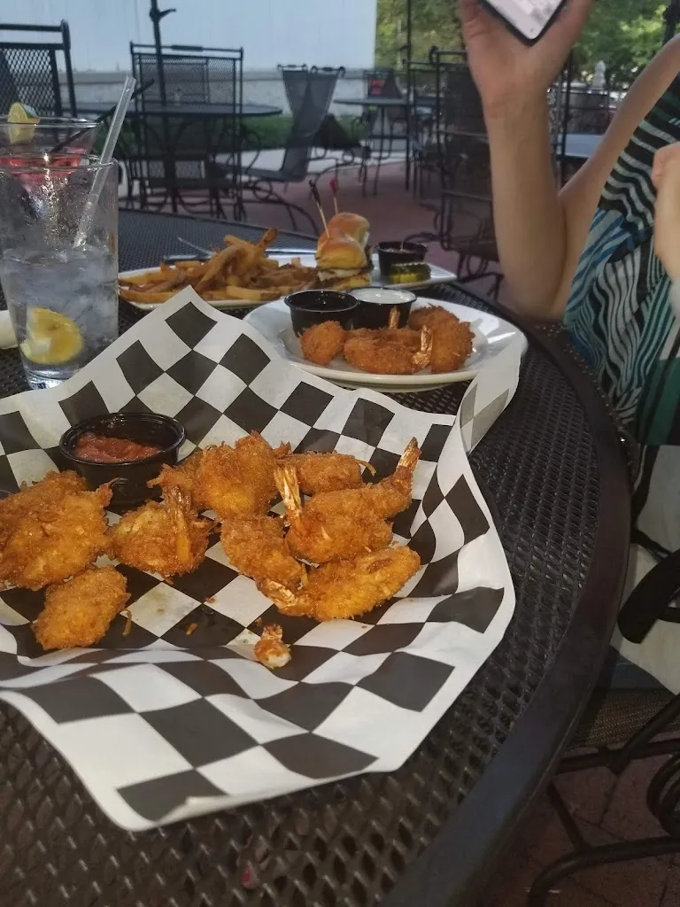 Black Knights Tavern & Grill_Landisville, PA_menu_imagen_3