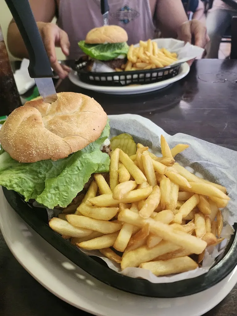 Mays Family Restaurant_Carlisle, PA_slider_immagine_3