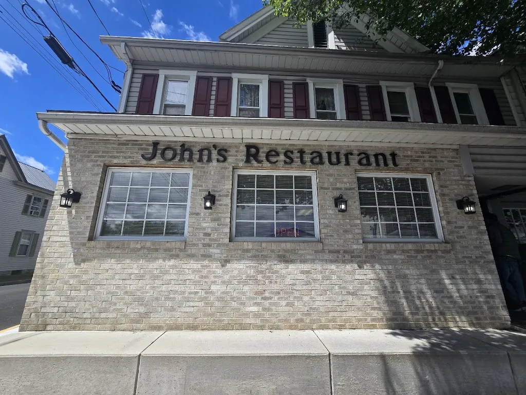 John's Hideaway Restaurant_Carlisle, PA_slider_immagine_3