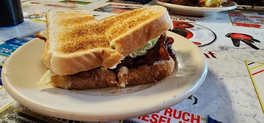 Wise's Restaurant_Scottdale, PA_slider_imagen_2
