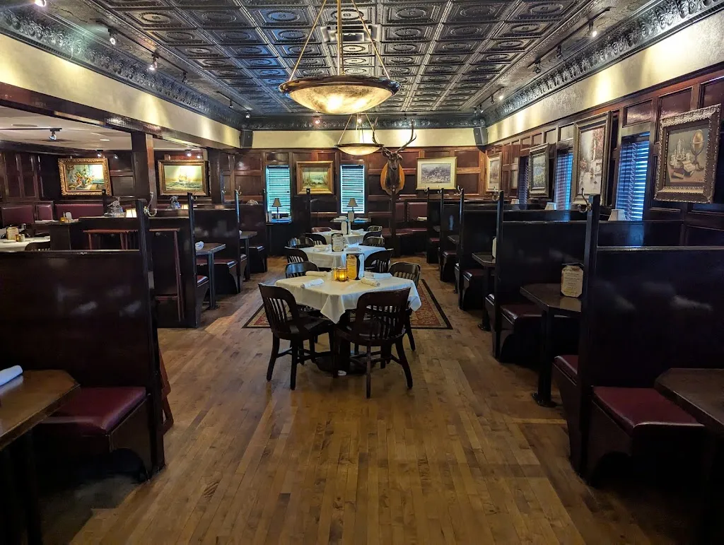 Springfield Grille_Mars, PA_slider_image_3