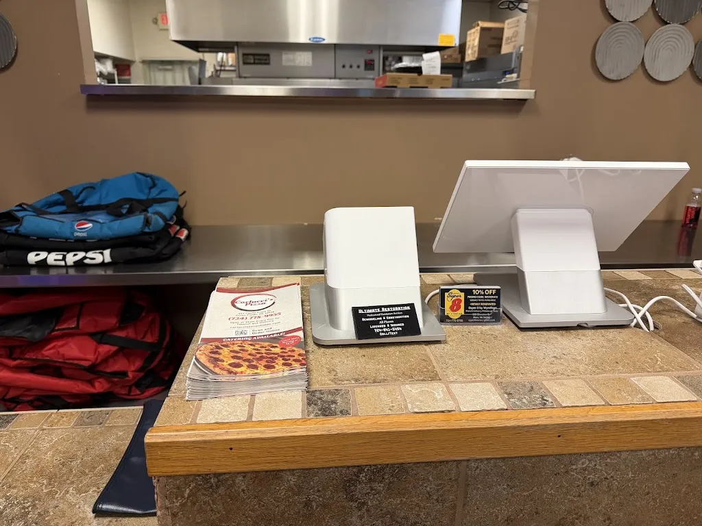 Bhavesh Sonani_Carlucci's Pizza_Seven Fields, PA_avis