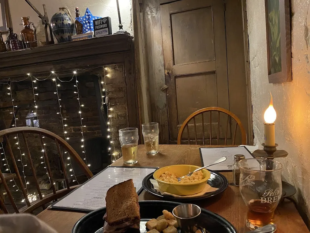 Tiffany Edwards_Selin's Grove Brewing_Selinsgrove, PA_reseña