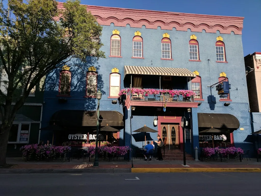 BJ's Market Street Tavern & Oyster Bar restaurante en Selinsgrove, PA