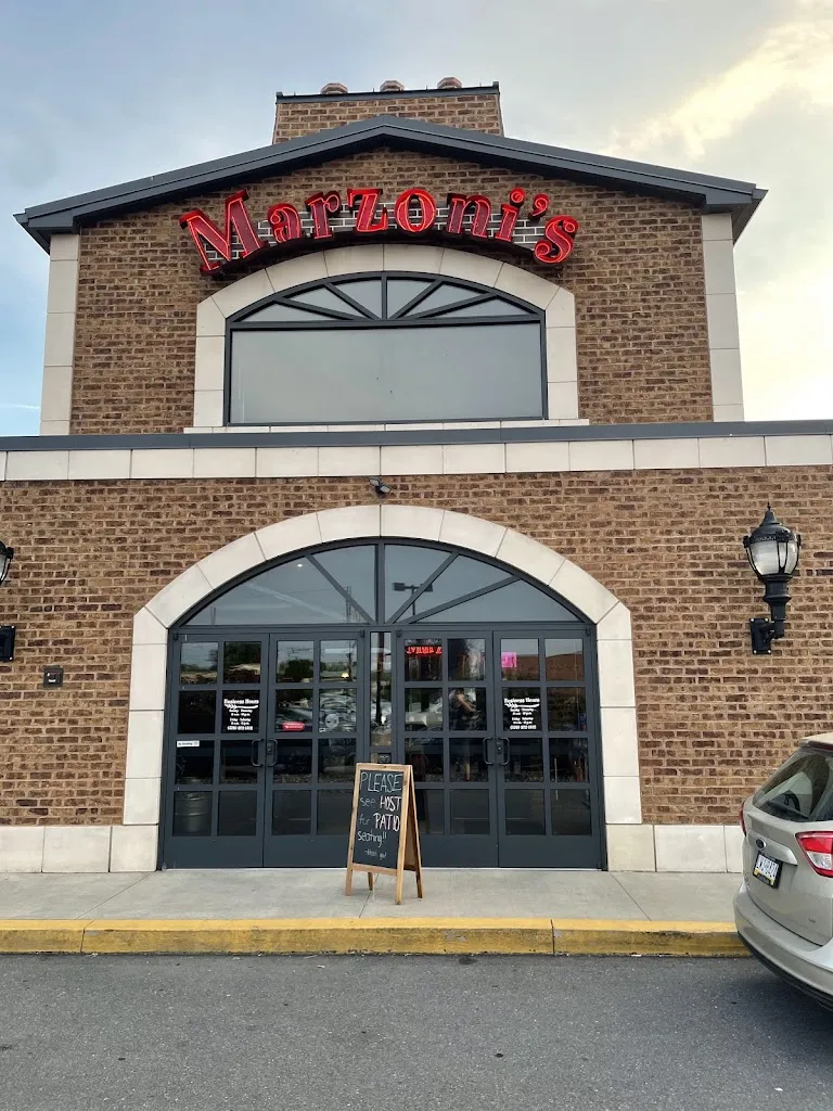 Marzoni's Brick Oven & Brewing Co. restaurante en Selinsgrove, PA