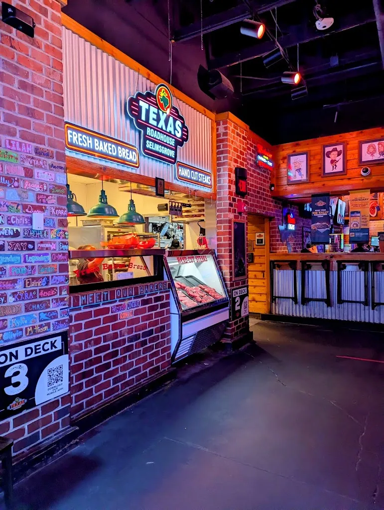 Texas Roadhouse_Selinsgrove, PA_slider_imagen_2