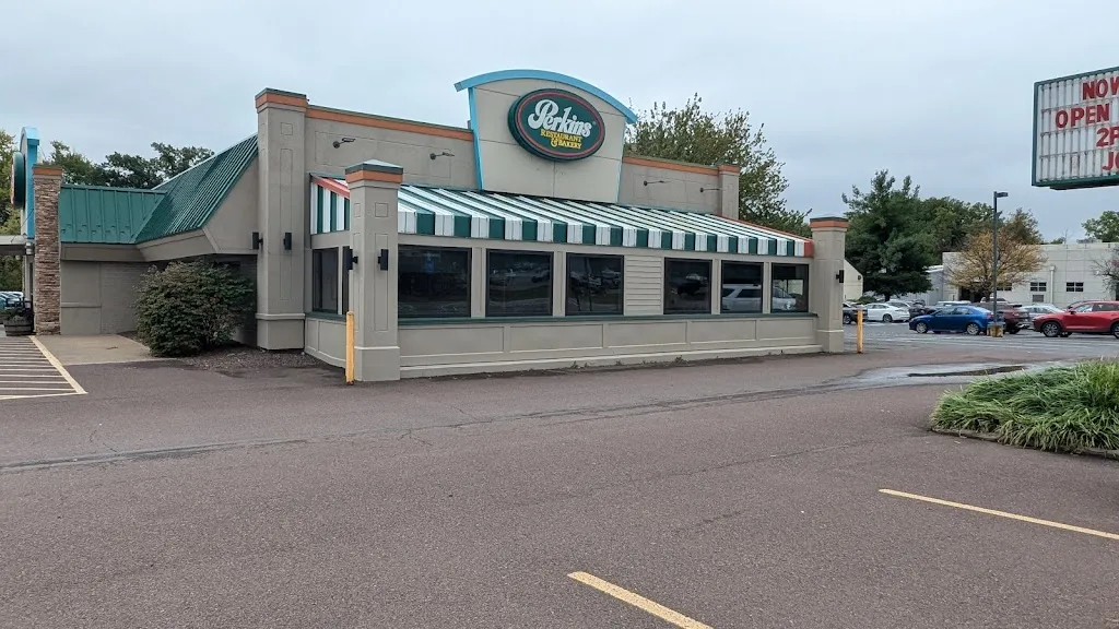 Perkins American Food Co._Selinsgrove, PA_slider_imagen_1