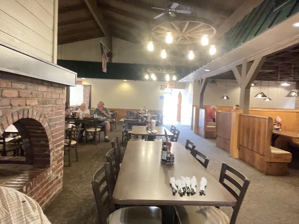 Hoss's Steak & Sea House restaurante en Shamokin Dam, PA