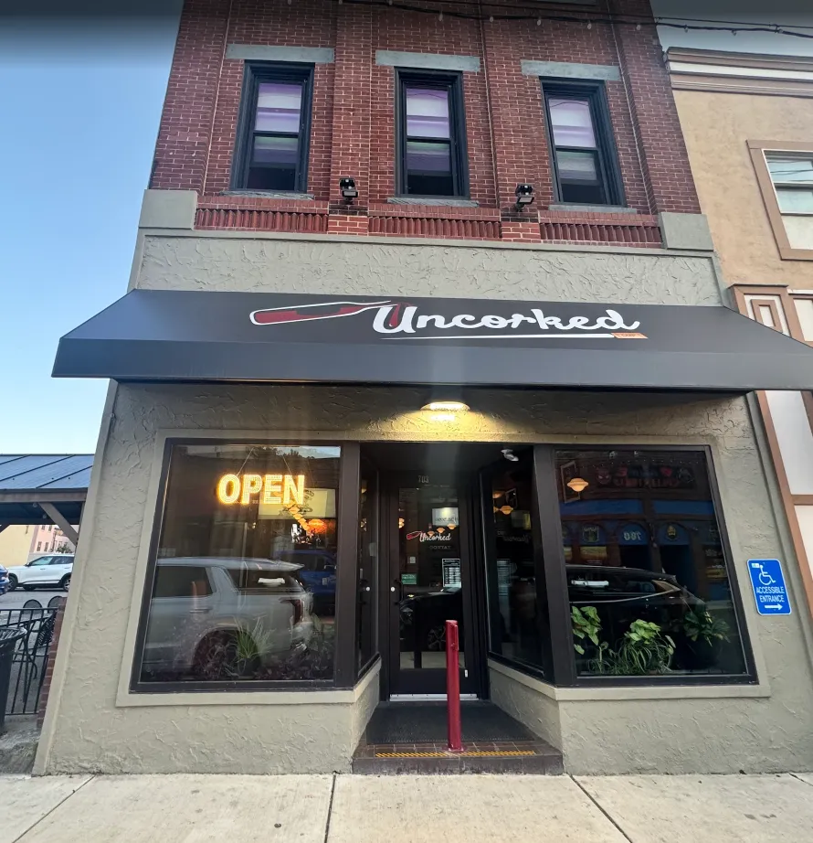 Uncorked_Pittsburgh, PA_slider_image_2