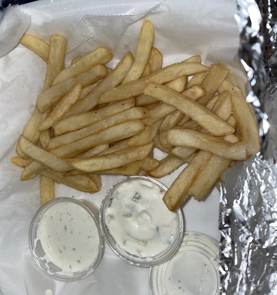 Tracey Suchma_Gino Bros Pizza Bar_Sharpsburg, PA_reseña
