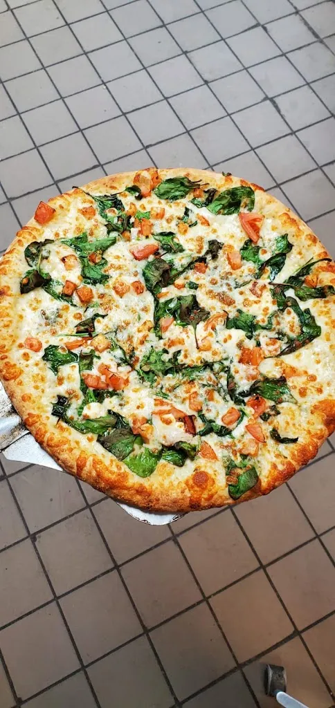 Gino Bros Pizza Bar_Sharpsburg, PA_slider_imagen_2