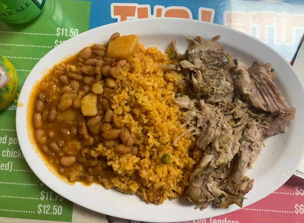 Constantina Pappas_The Latin Corner_Spring City, PA_review