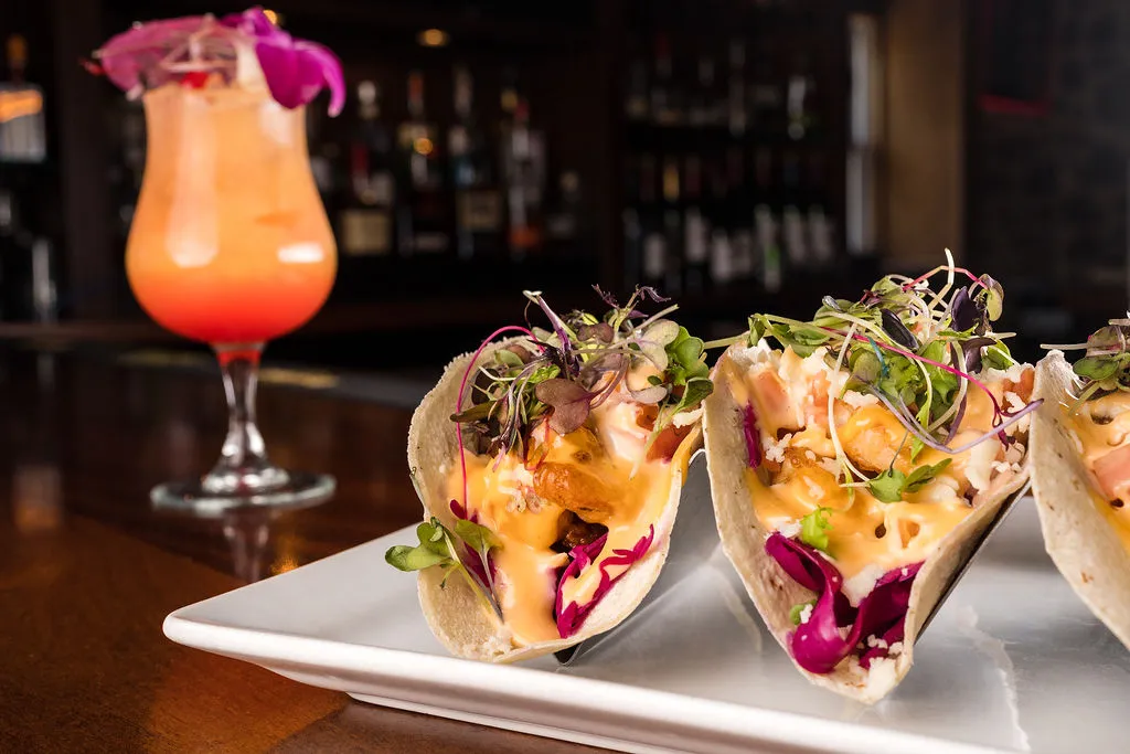 Spring Hollow Bar & Grille_Spring City, PA_slider_imagen_2