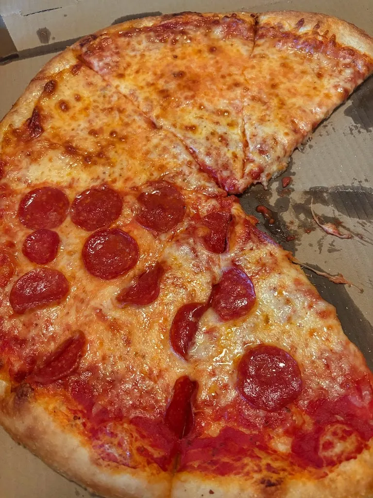 Ronny Gomez_Jim & Nena's Pizzeria_Spring Grove, PA_bewertung