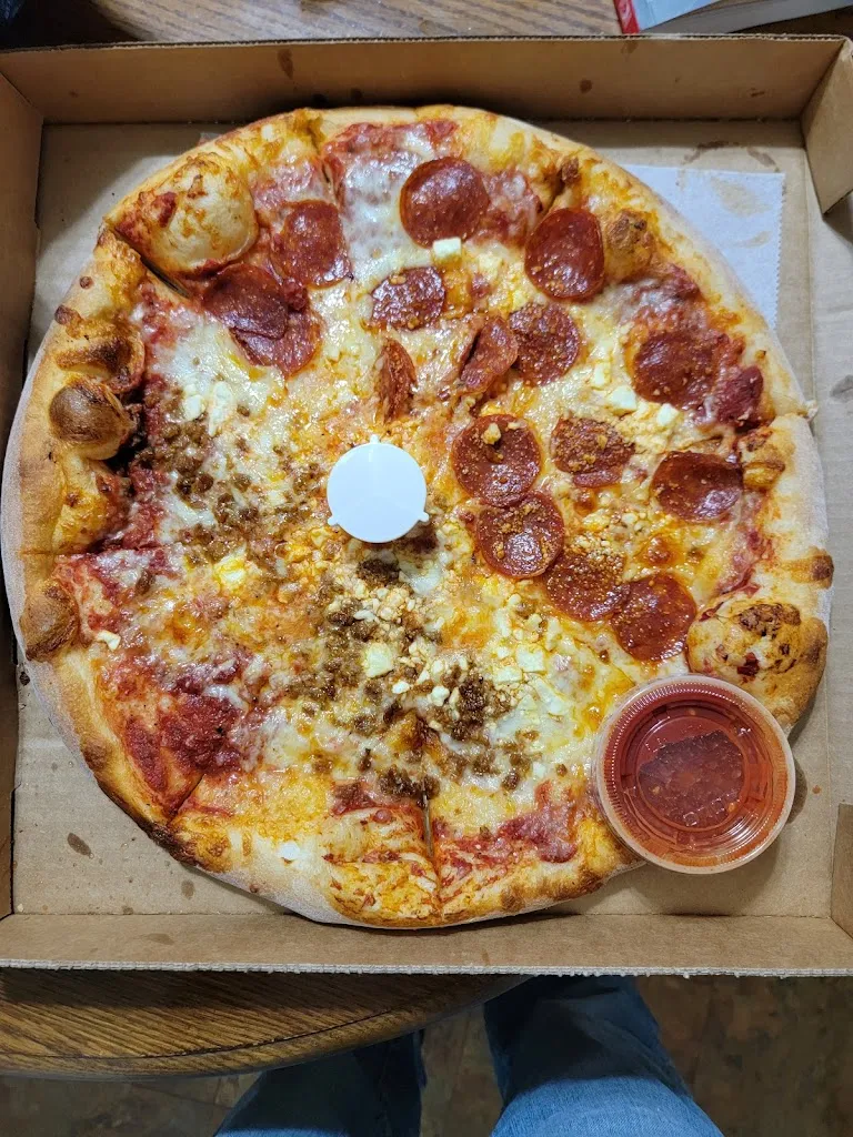 From Italy Pizza_Springdale, PA_slider_image_3