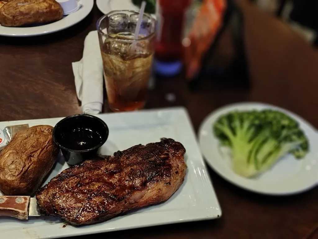 Crimson American Grill_York, PA_slider_immagine_2