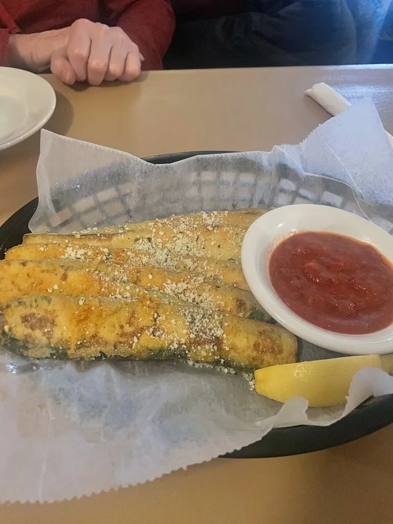 Alexandra Kane_Valentour's Family Restaurant and Pub_Sturgeon, PA_review