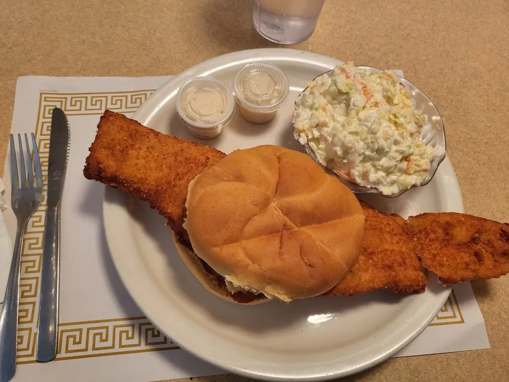 Kody Robertson_Hunner's Pizza & Restaurant_Sturgeon, PA_reseña