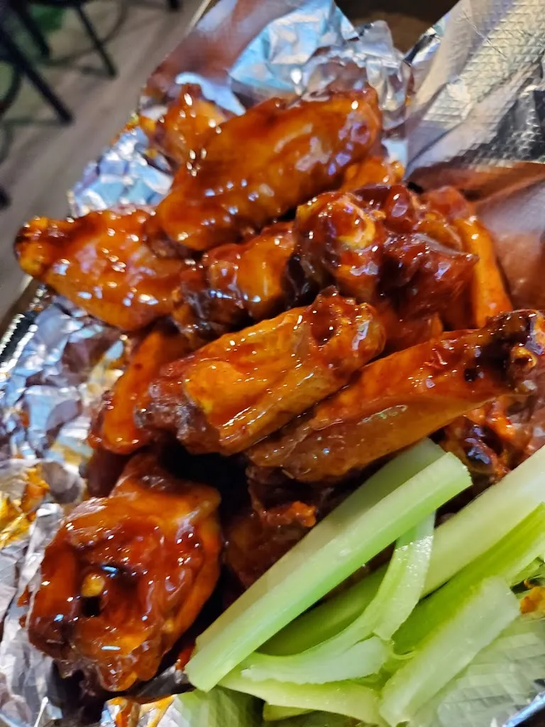 You Need To Know? Restaurant reviews_Bourbon City_Swoyersville, PA_reseña