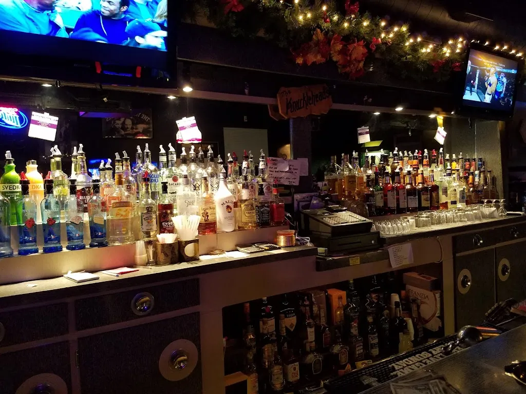 Knuckleheads restaurante en Kingston, PA