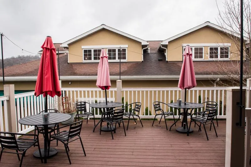 Krick's Tavern restaurante en Trafford, PA