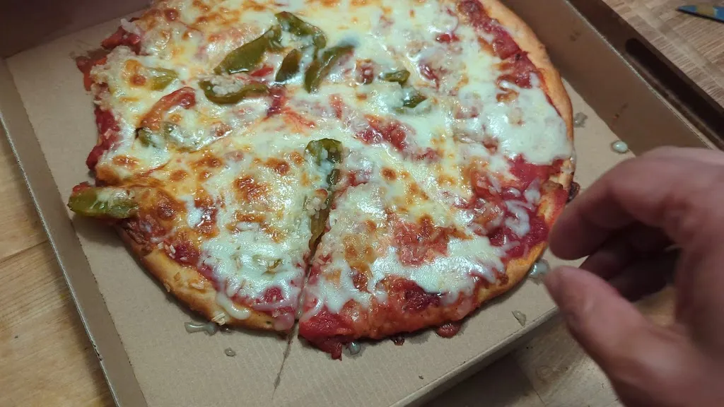 Mary Jo's Pizzeria_Turtle Creek, PA_slider_bild_2