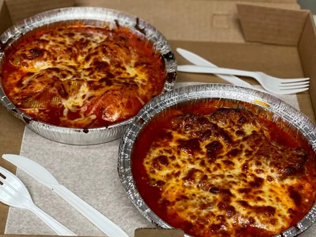 Casey's Pizza_Turtle Creek, PA_slider_image_2