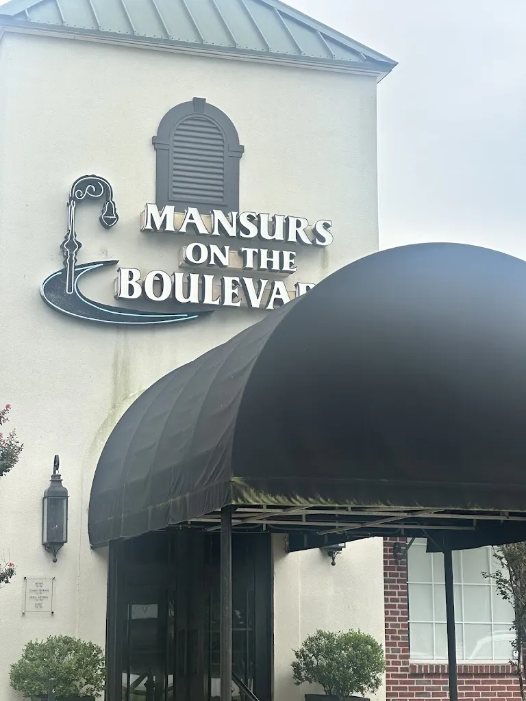 Mansurs on the Boulevard restaurant in Baton Rouge, LA
