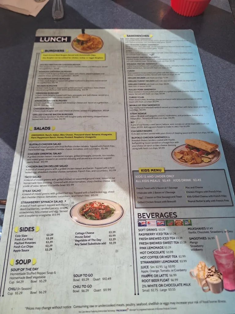 Freedom Square Diner restaurant à Verona, PA