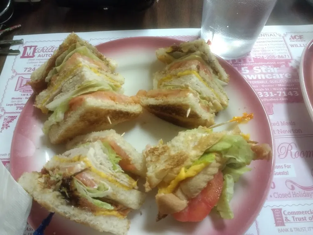 Allie M._Gary's Chuckwagon_West Newton, PA_review