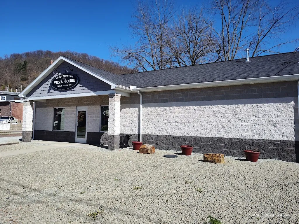 West Newton Pizza House_West Newton, PA_slider_imagen_3