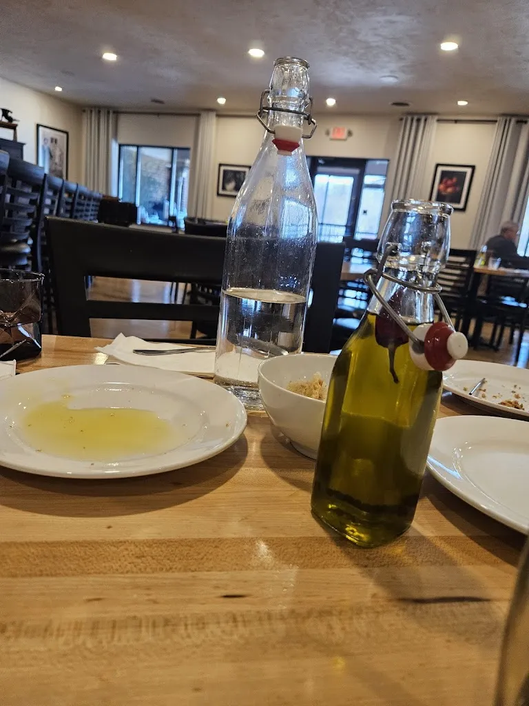 Eric Ray_A Mano Eatery_Kittanning, PA_review