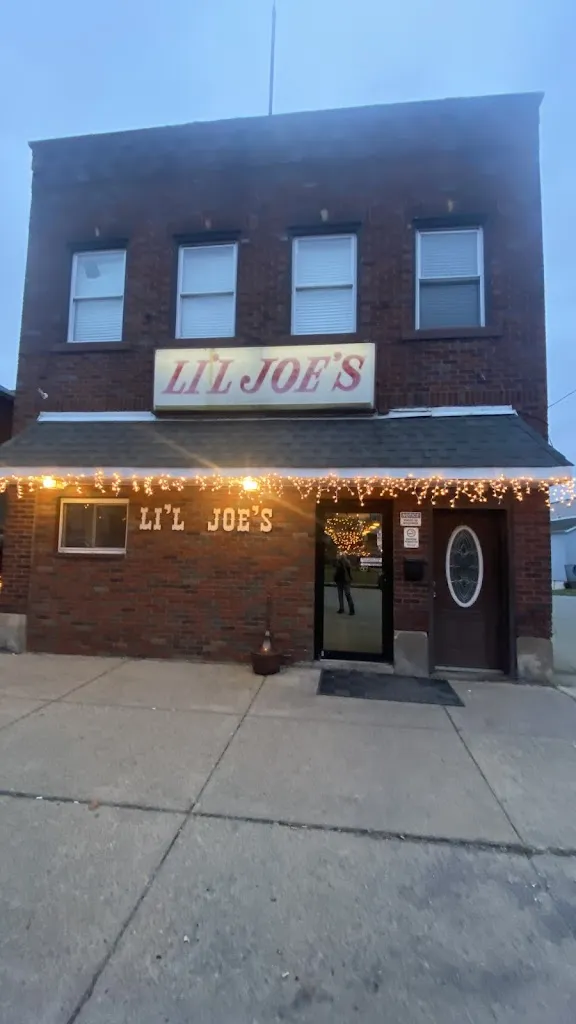 Li'l Joe's restaurant in Beaver Falls, PA