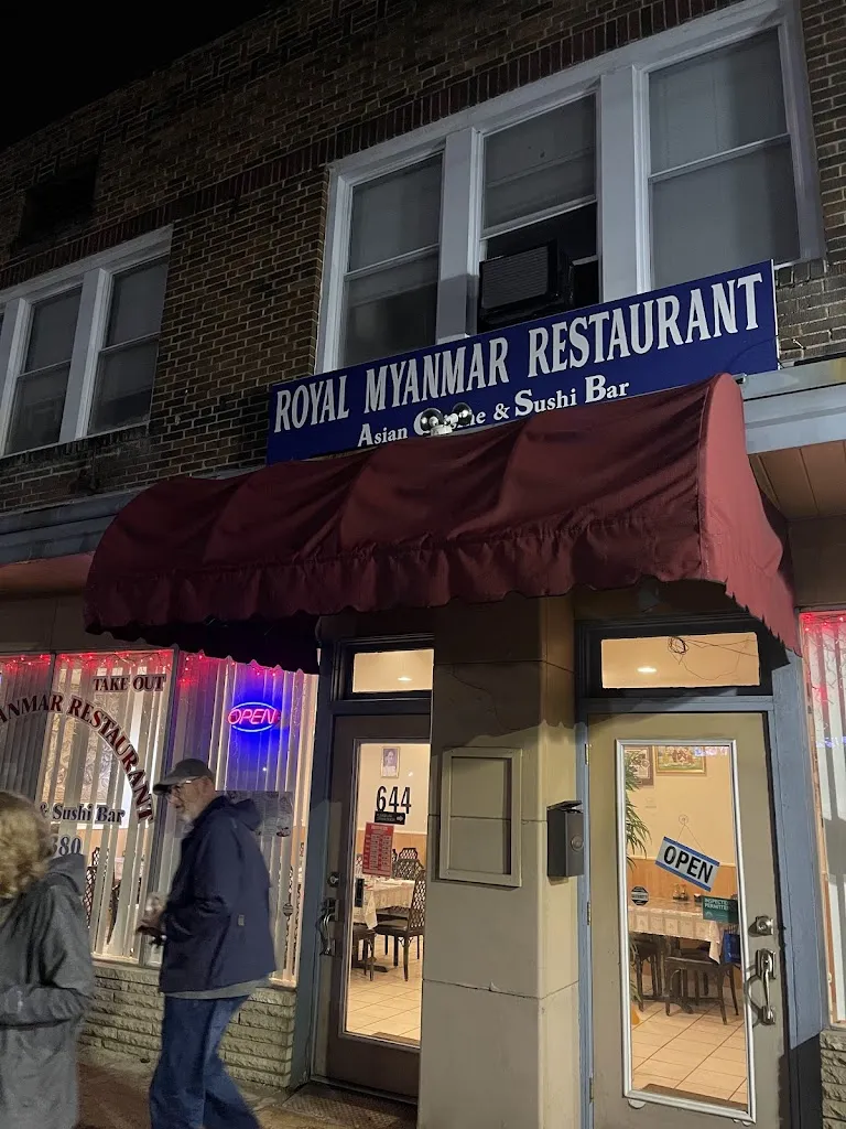 Royal Myanmar Restaurant_Pittsburgh, PA_slider_image_2