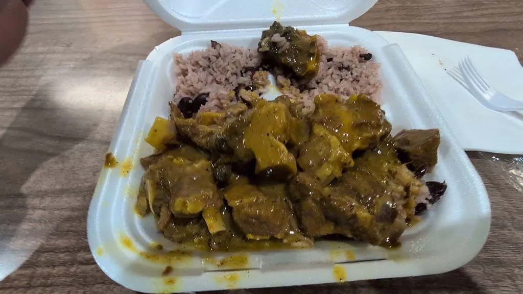 Fireside Caribbean Restaurant_Pittsburgh, PA_slider_bild_2