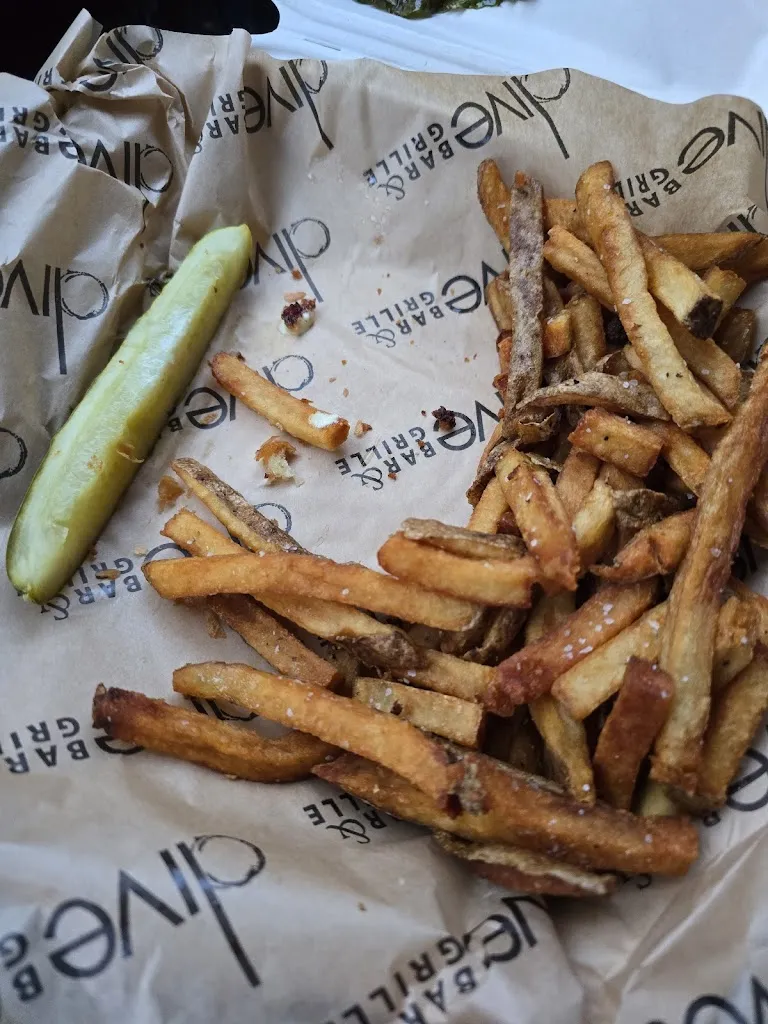 Dive Bar & Grille (Regent Square)_Pittsburgh, PA_slider_bild_2