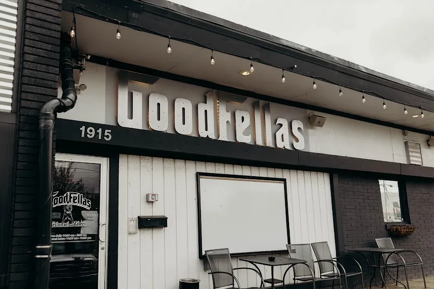 GoodFellas Restaurant & Tavern_Swissvale, PA_slider_imagen_2