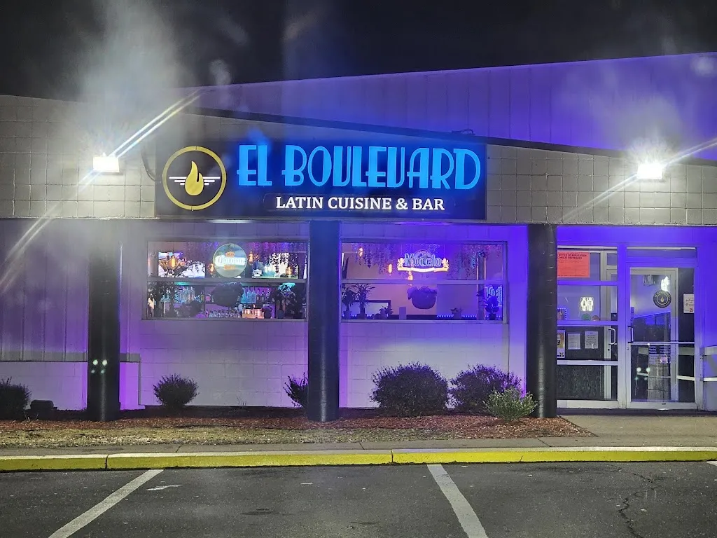 El Boulevard Latin Cuisine restaurante en Wilkes-Barre, PA