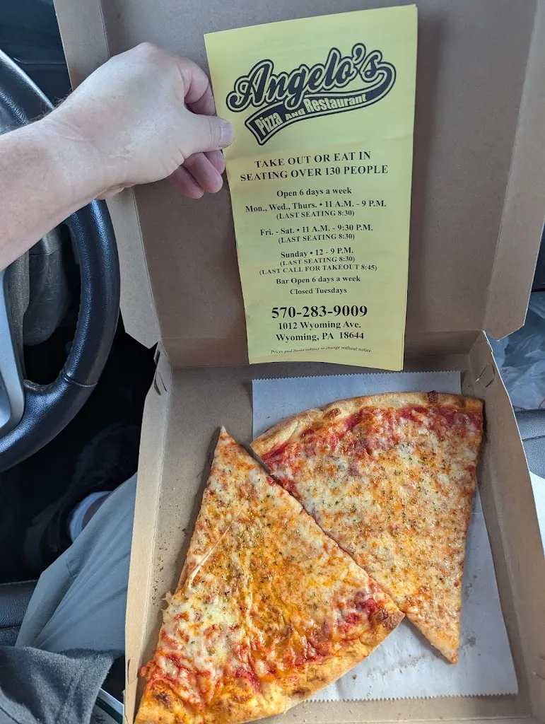 William_Angelo's_Wyoming, PA_reseña