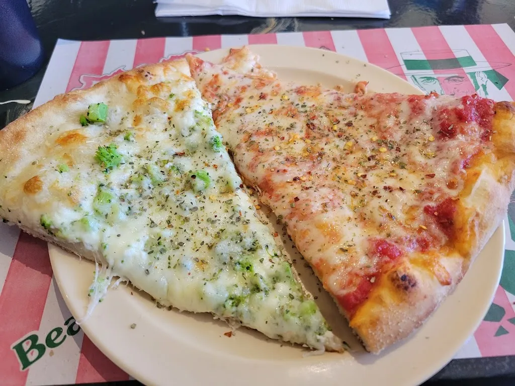 Angelo's_Wyoming, PA_slider_imagen_2